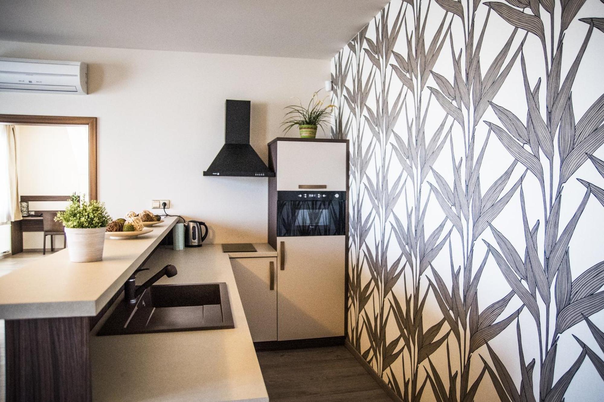 Hotel Elegance Šumperk Kültér fotó