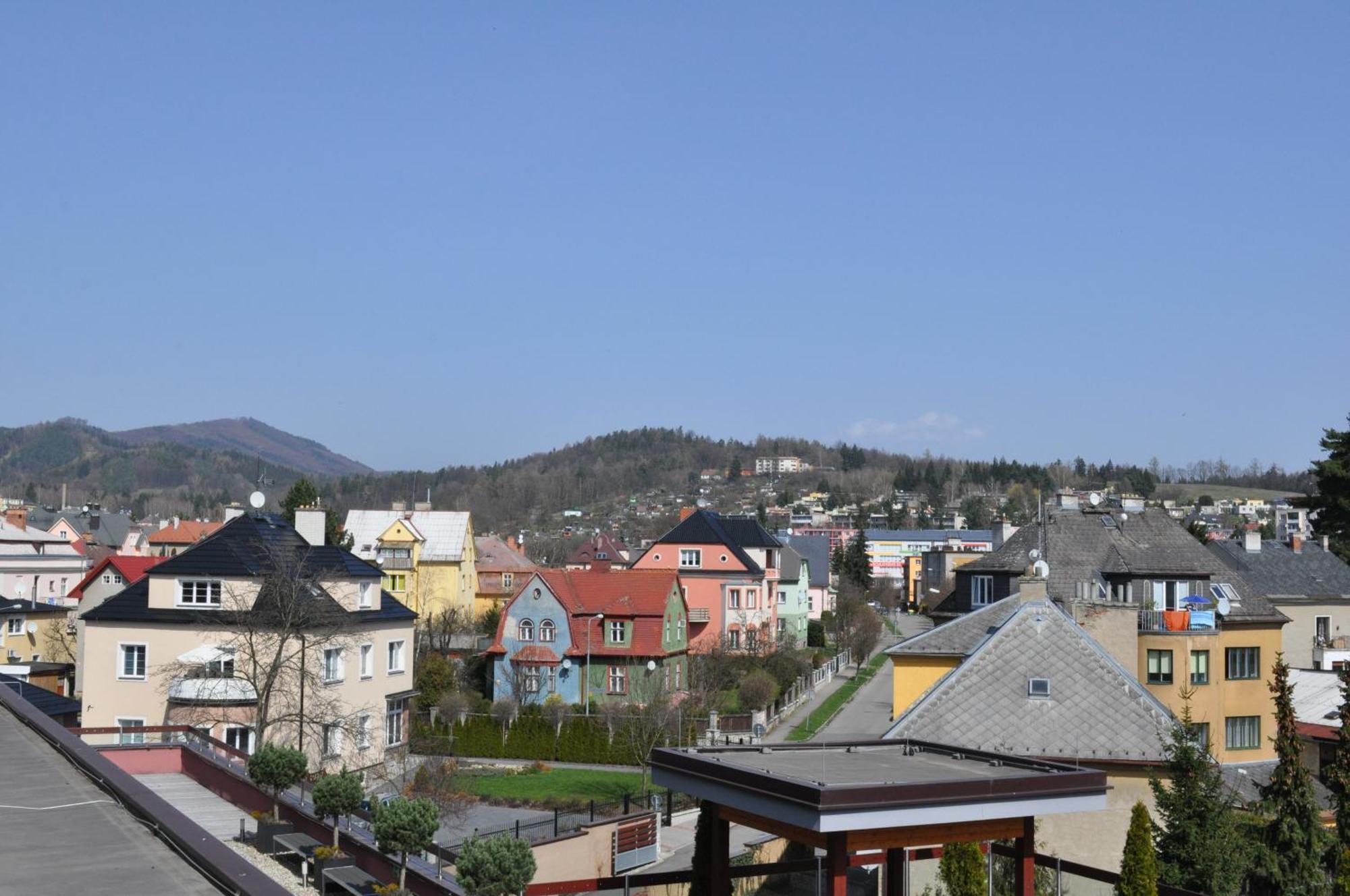 Hotel Elegance Šumperk Kültér fotó